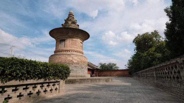 乐蒙网 吾乡大藏·运城丨一位90后孤独的守塔人，静静守着1200多岁的唐塔孤例